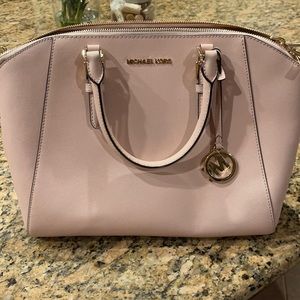 Michael Kors-Sienna Satchel. Soft pink leather.